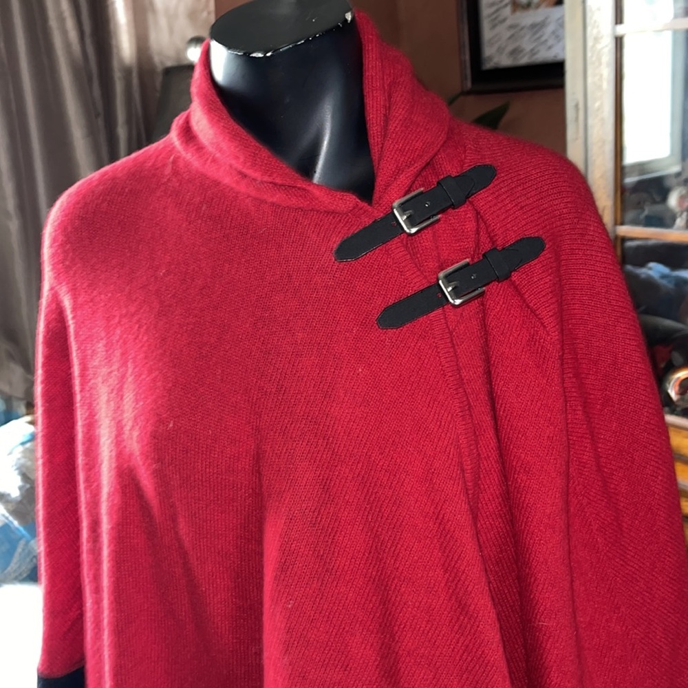 Lauren Ralph Lauren red lambswool cape S/M - Picture 11 of 16
